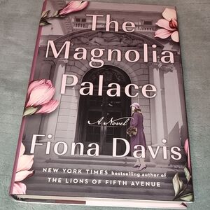 Book The Magnolia Palace Fiona Davis Hardcover Bestseller 1919 Spanish Flu
